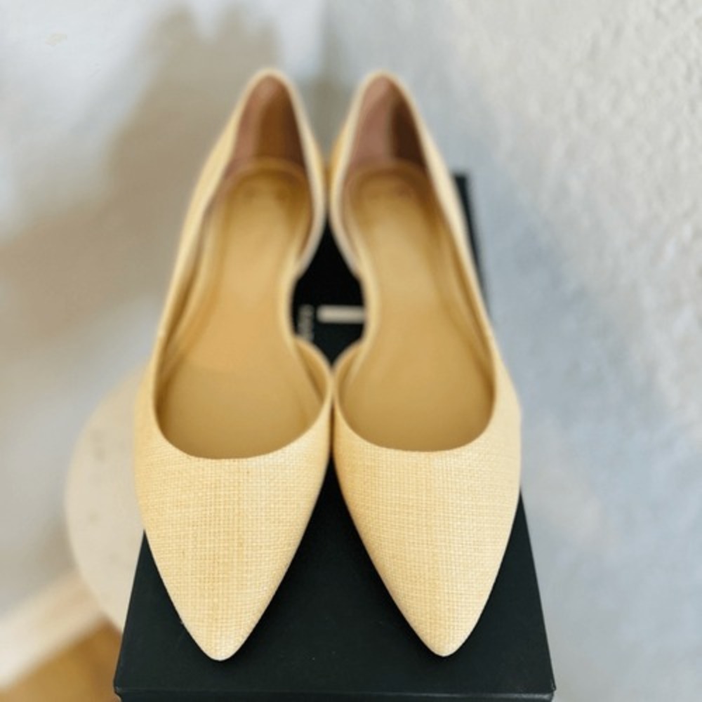 Marc Fisher LTD Women's Sunny Ballet Flat, Slip On, Chic Light Natural, 8.5, NWT - Picture 4 of 16